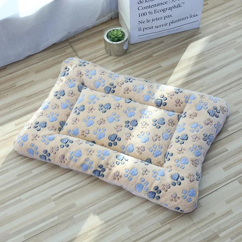 Double-Sided Plush Pet Mat – Warm Sleeping Bed for Cats & Small Dogs