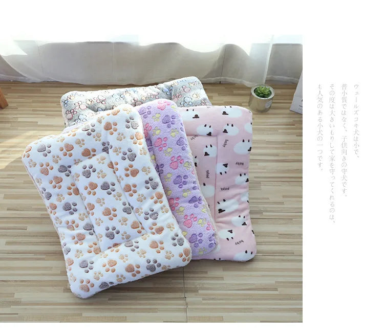 Double-Sided Plush Pet Mat – Warm Sleeping Bed for Cats & Small Dogs
