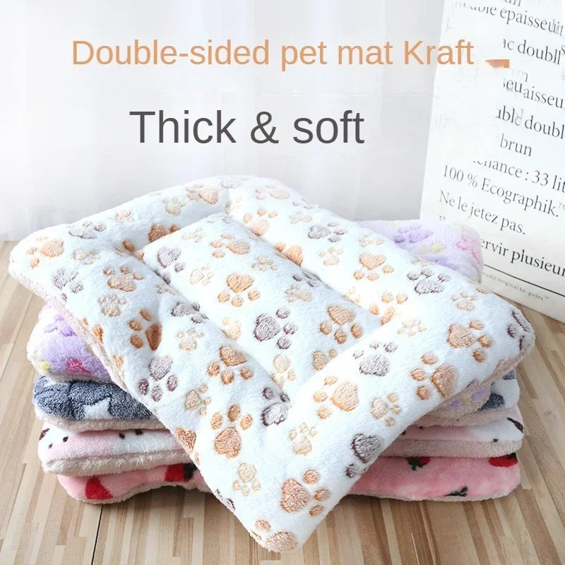 Double-Sided Plush Pet Mat – Warm Sleeping Bed for Cats & Small Dogs