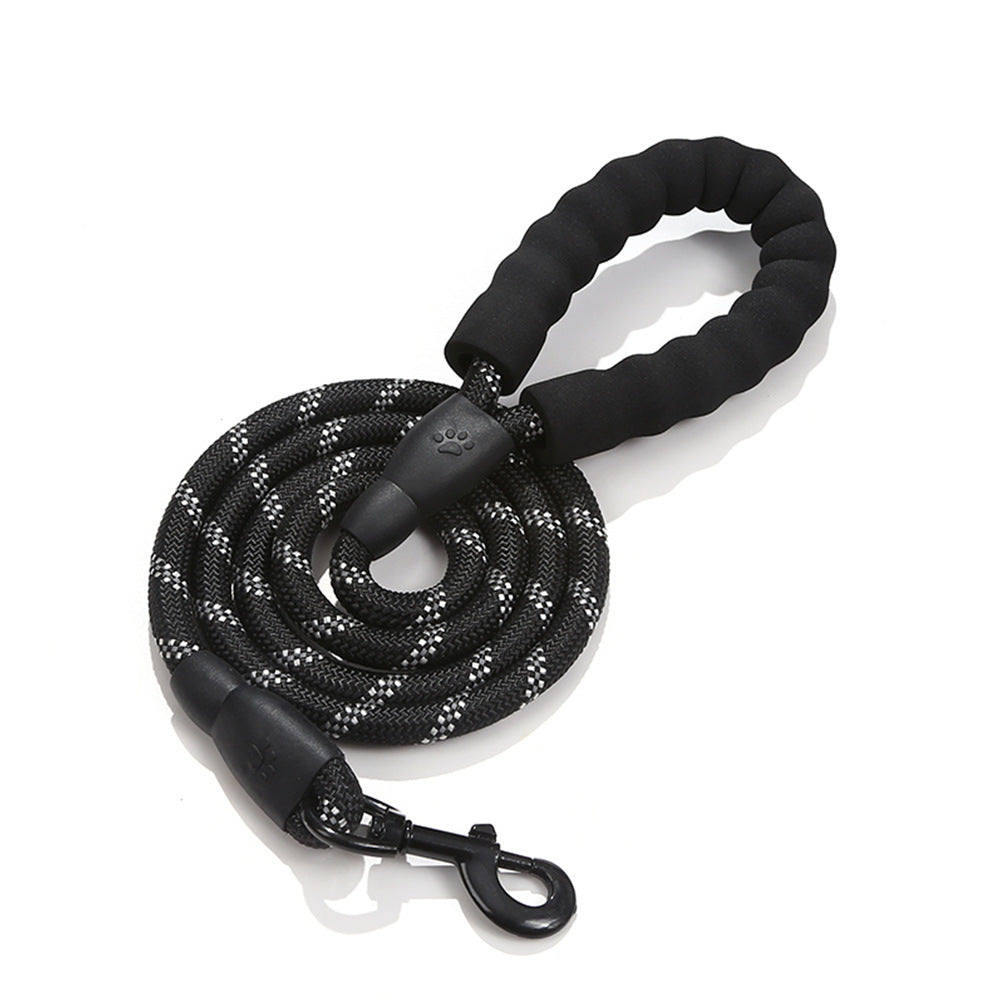 Strong Reflective Dog Leash – Heavy-Duty for All Sizes