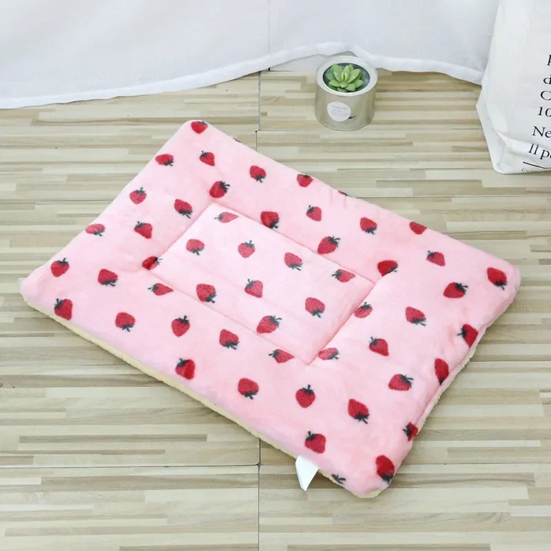 Double-Sided Plush Pet Mat – Warm Sleeping Bed for Cats & Small Dogs