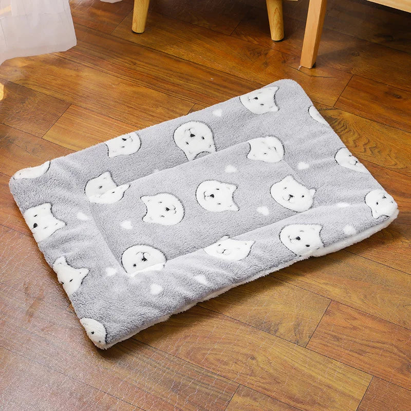 Flannel Pet Mat – Thick Sleeping Bed for Dogs & Cats
