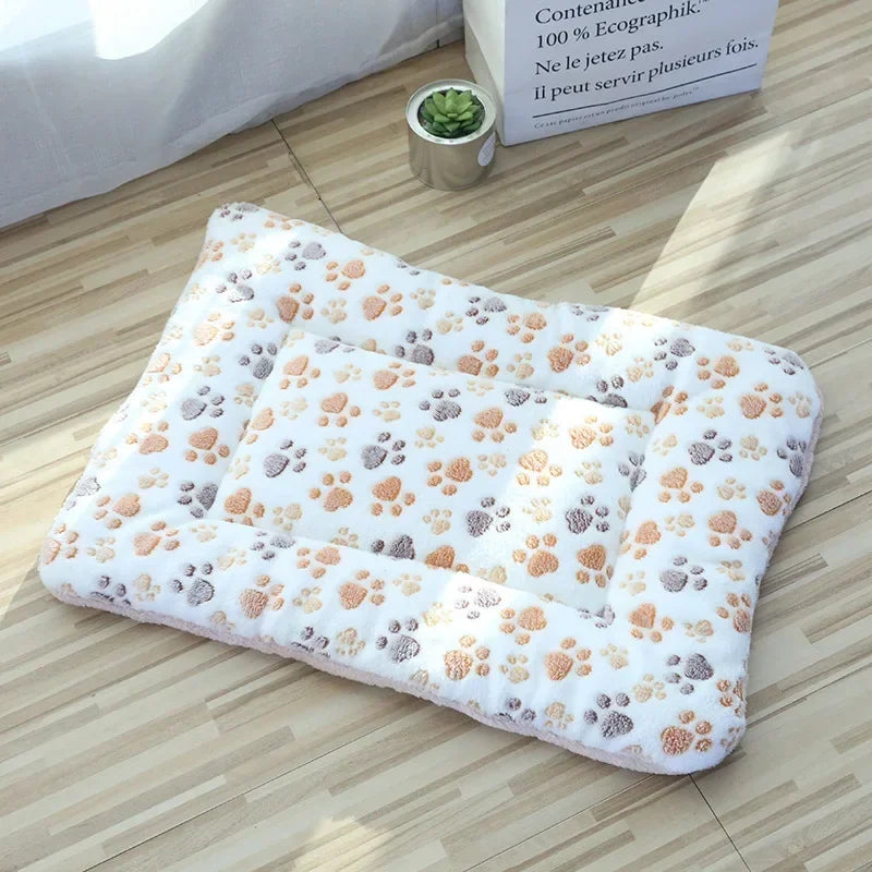 Double-Sided Plush Pet Mat – Warm Sleeping Bed for Cats & Small Dogs