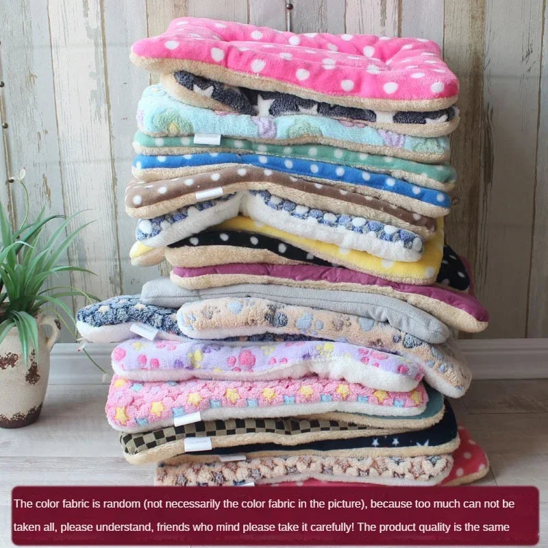 Double-Sided Plush Pet Mat – Warm Sleeping Bed for Cats & Small Dogs