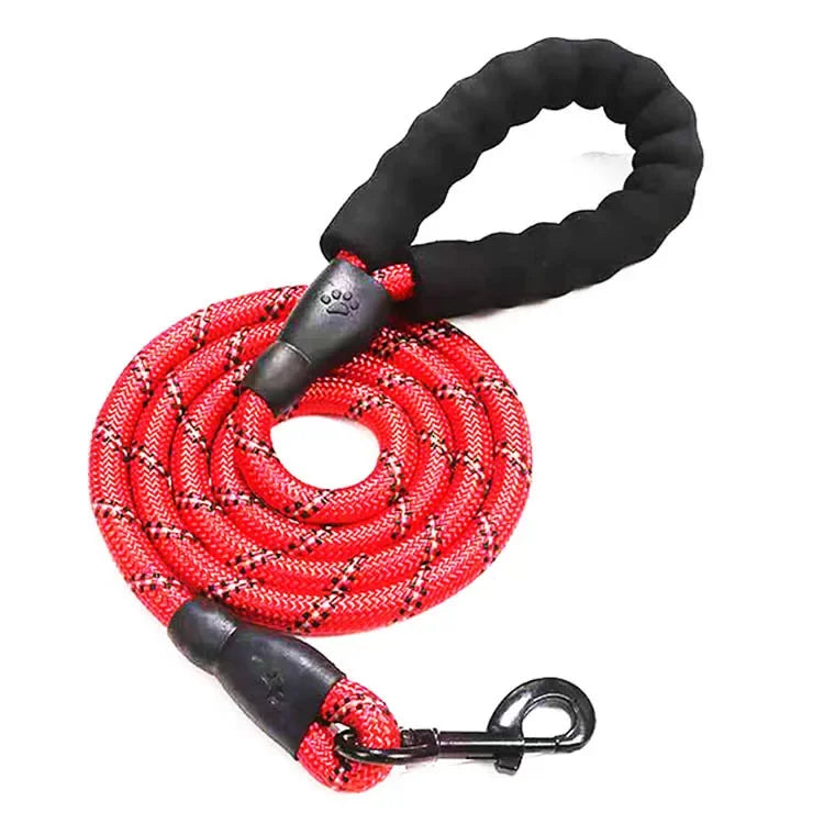 Strong Reflective Dog Leash – Heavy-Duty for All Sizes
